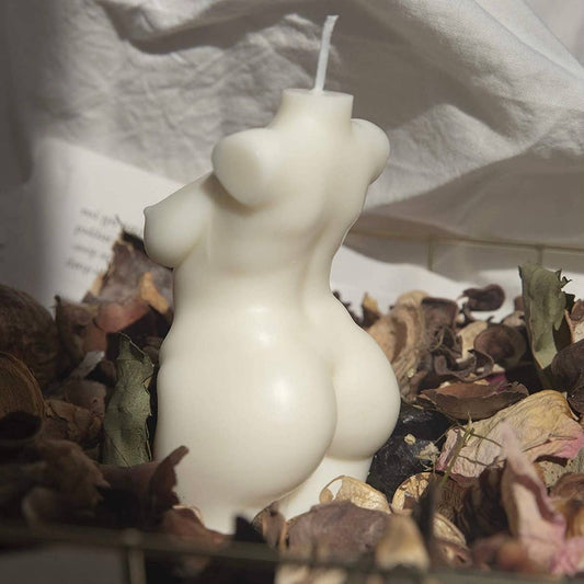 Curvy female body Candle
