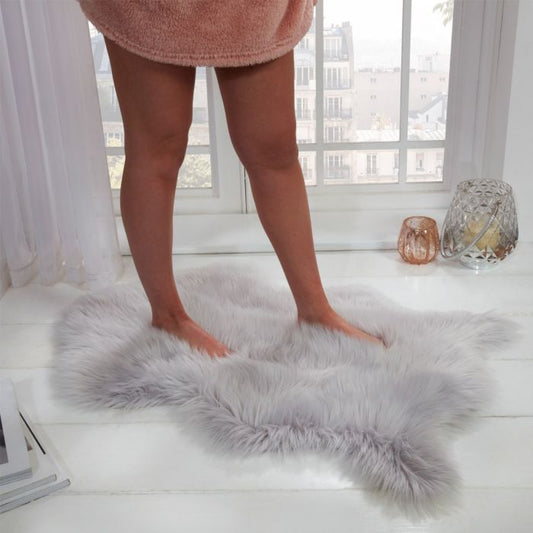 Faux Fur Sheepskin Rug, Silver Grey - 60 x 90cm