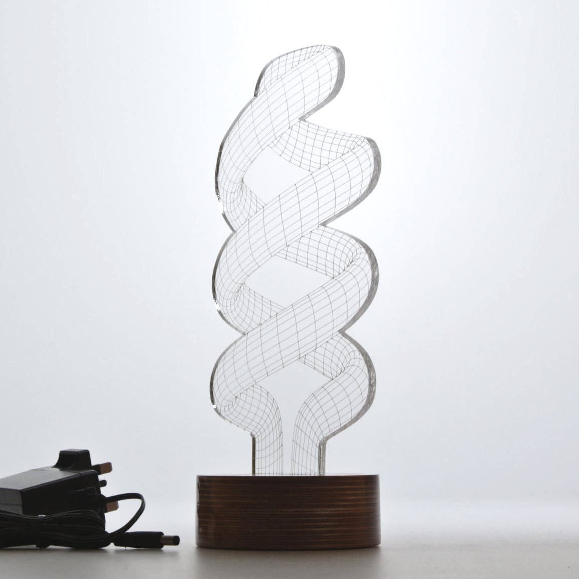 3D Spiral Table Lamp | Wood